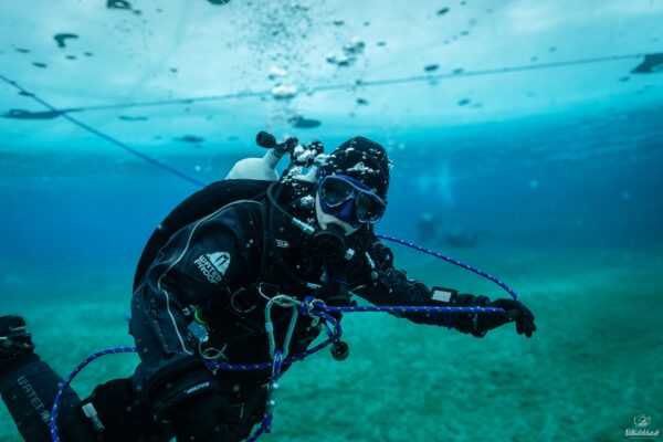 Eistauchen-140_1920x1280