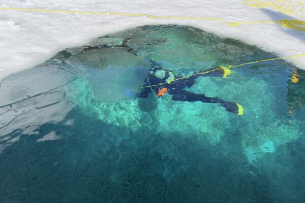 image00021_1920x1280